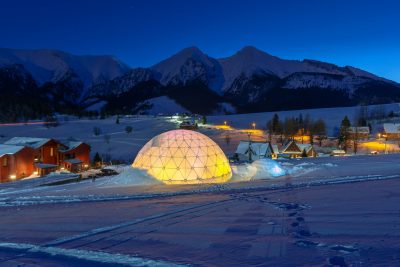nuit en igloo insolite seminaire hivers montagne ski pyrénées alpes agence erronda